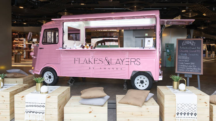 Flakes and Layers by Amanda S food truck at K11 Musea