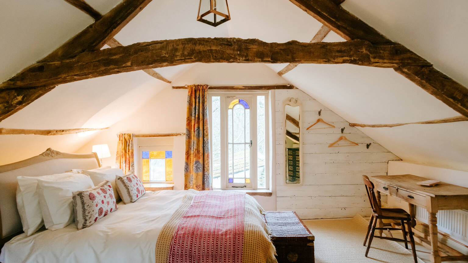 UK Cottages and Cabins With Autumn 2020 Availability