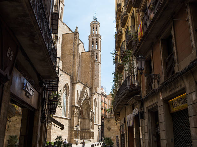 Santa Maria del Mar vista des del carrer Argenteria Santa Maria del Mar vista des del carrer Argenteria