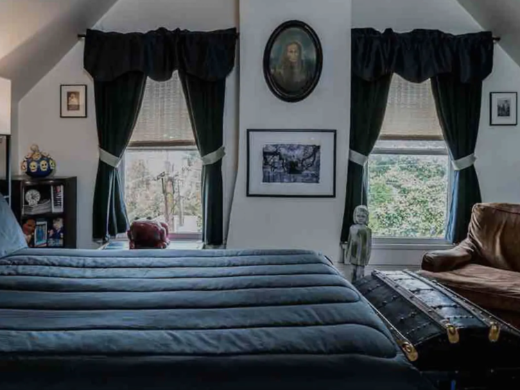 Feeling brave? Rent these seriously haunted Airbnbs in the USA