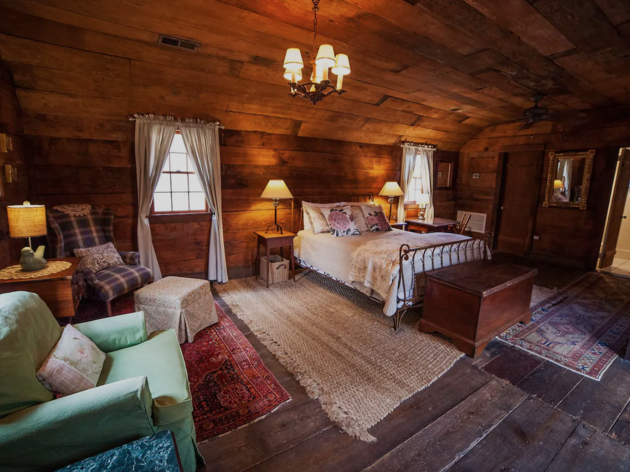 Haunted Airbnbs Haunted Airbnbs