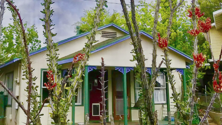 The mysterious gingerbread house in Bisbee, AZ