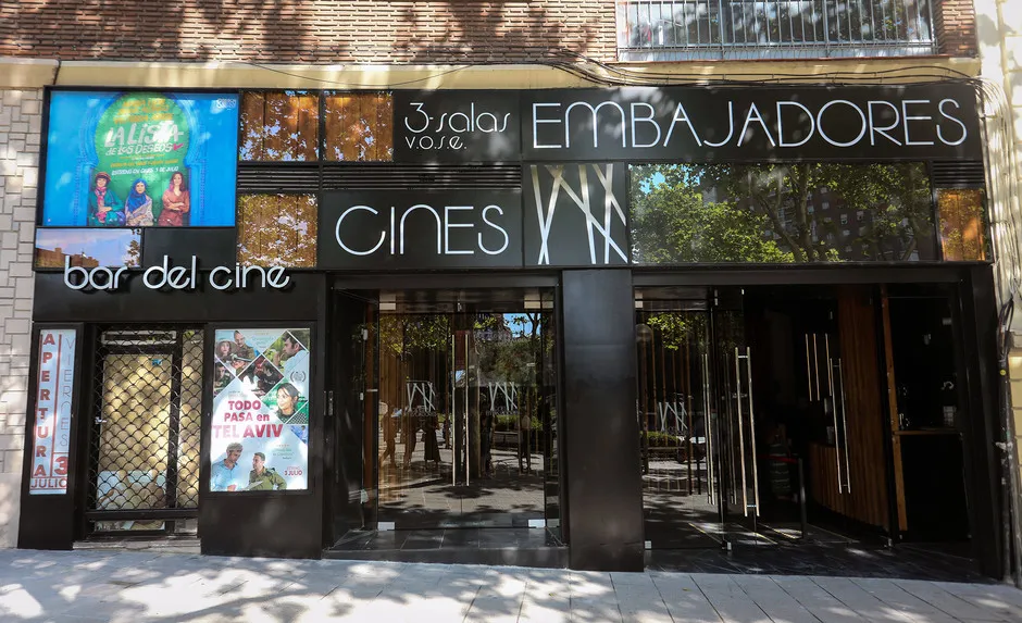 Cines Embajadores
