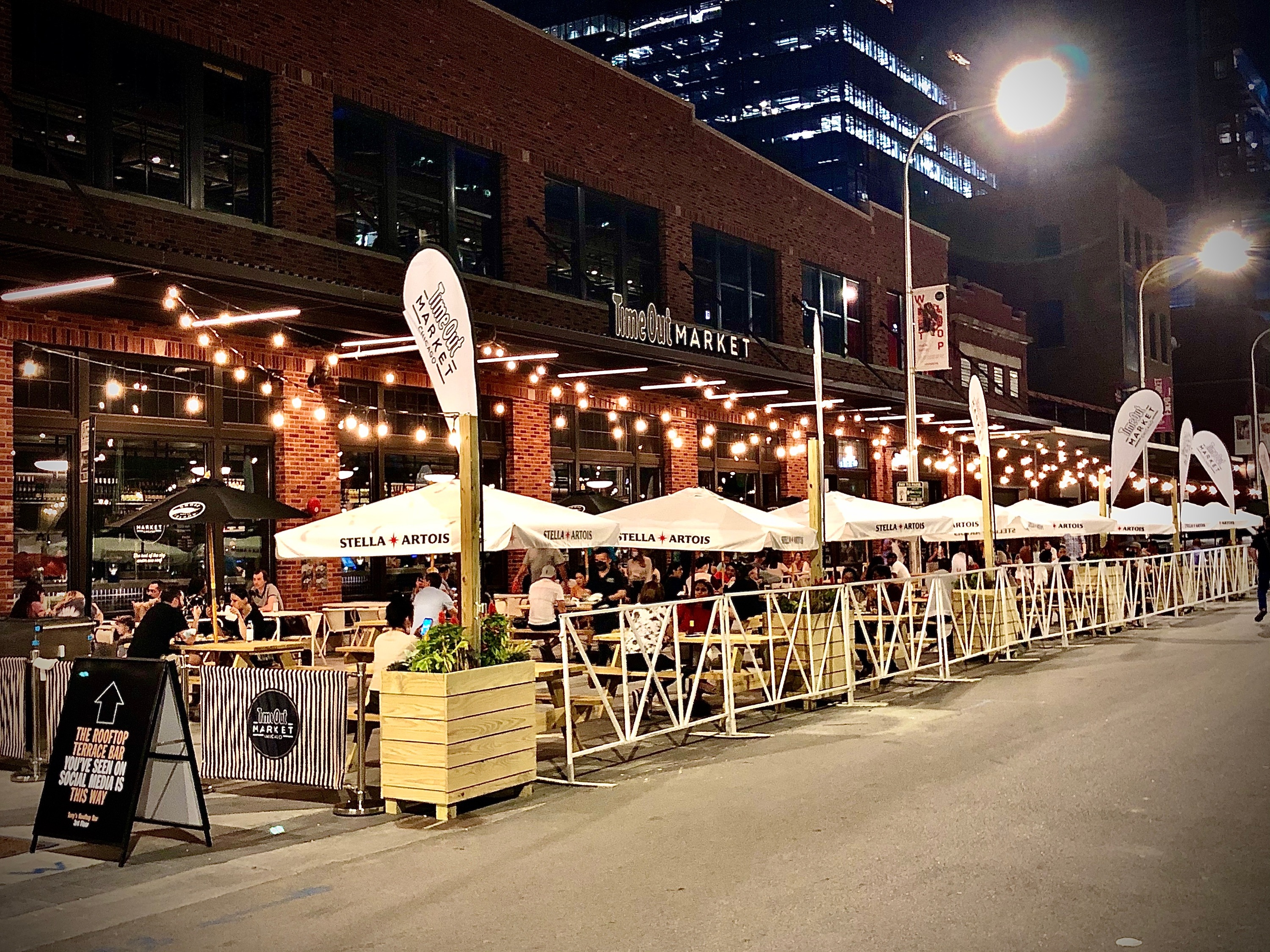 Time Out Market Chicago doubles its outdoor space with a sidewalk