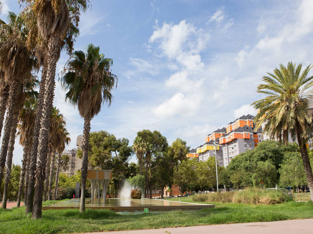 Parc de Josep Maria Serra Martí, Canyelles, Nou Barris. Parc de Josep Maria Serra Martí, Canyelles, Nou Barris.