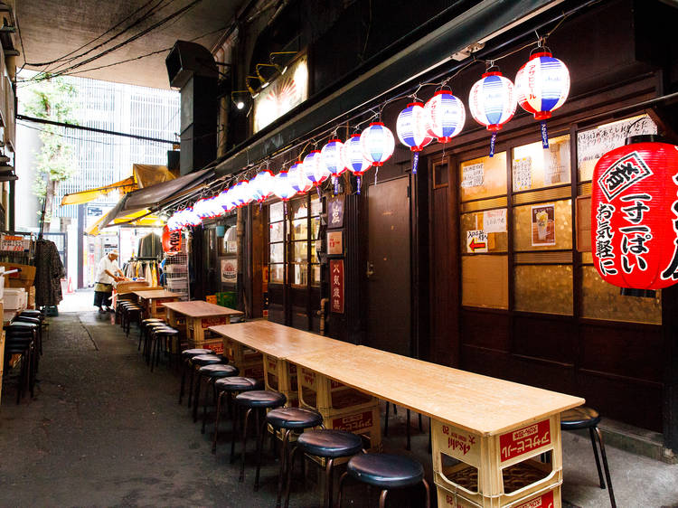 もつ焼き酒場 豚坊