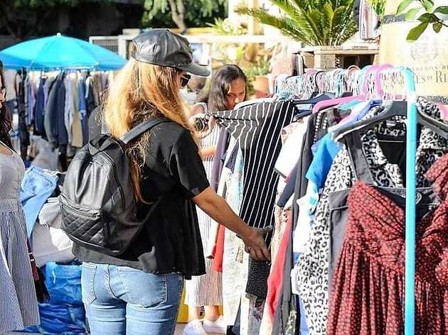 Two Market a la Nau Bostik Two Market a la Nau Bostik