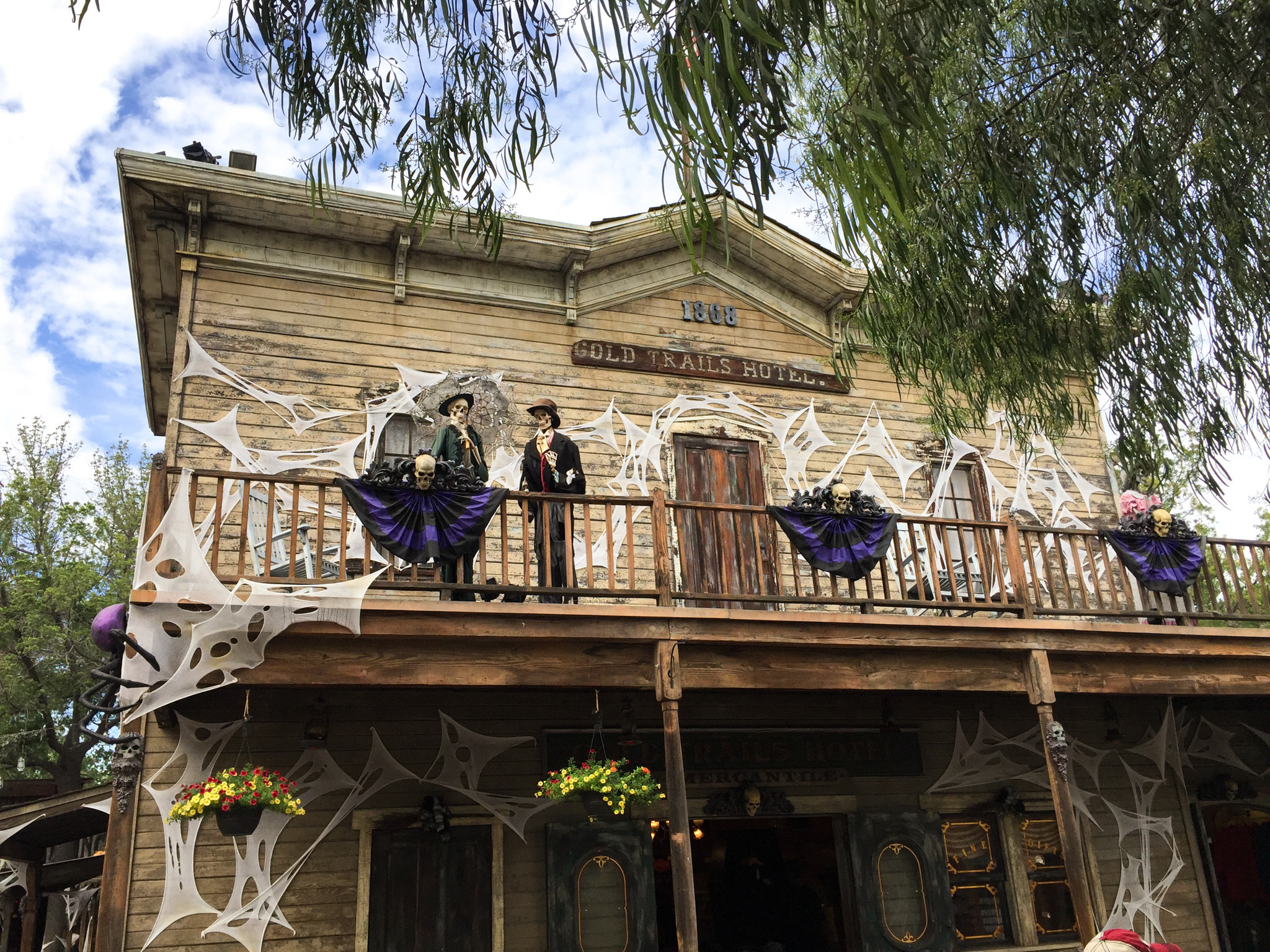 There's a Halloween-themed food festival headed to Knott's Berry Farm