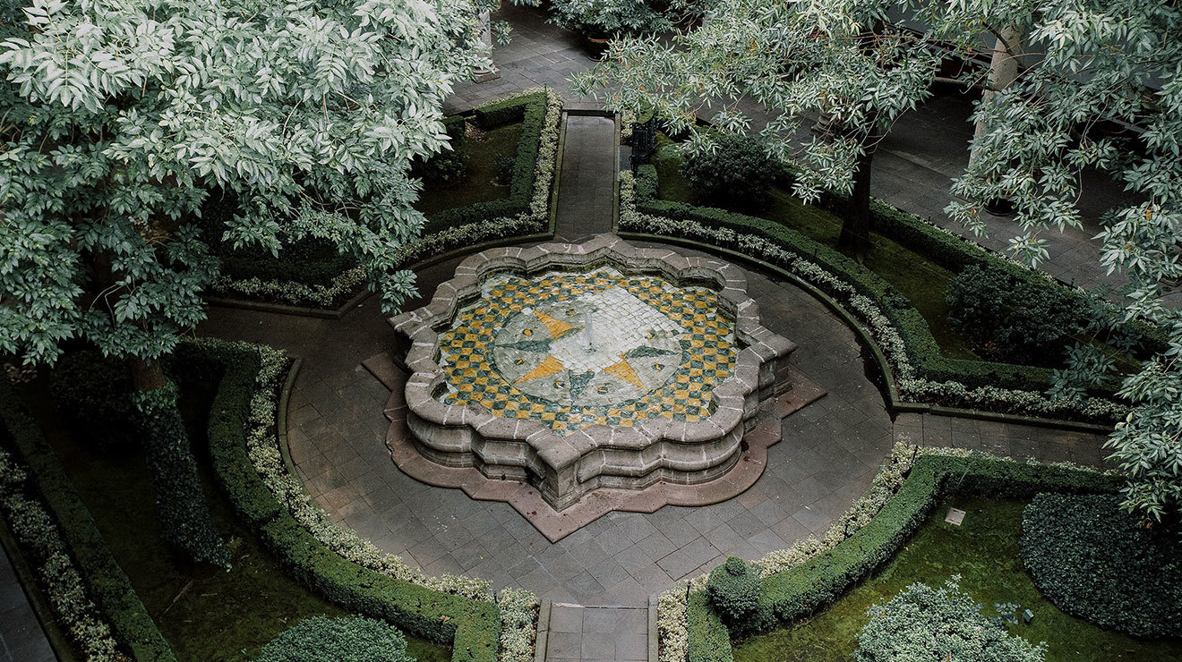 Belleza en cifras. Museo Franz Mayer. : u/llagunaglez