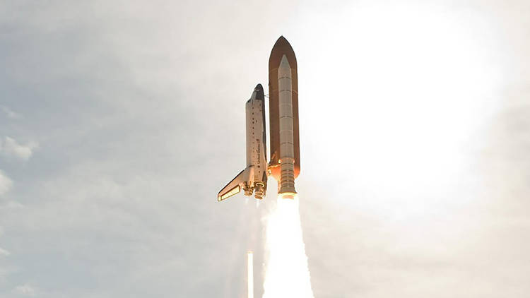 Nave espacial Tierra Nave espacial Tierra