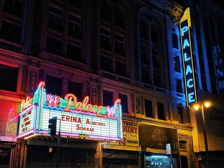 Walk past old movie palaces at DTLA’s Broadway theaters