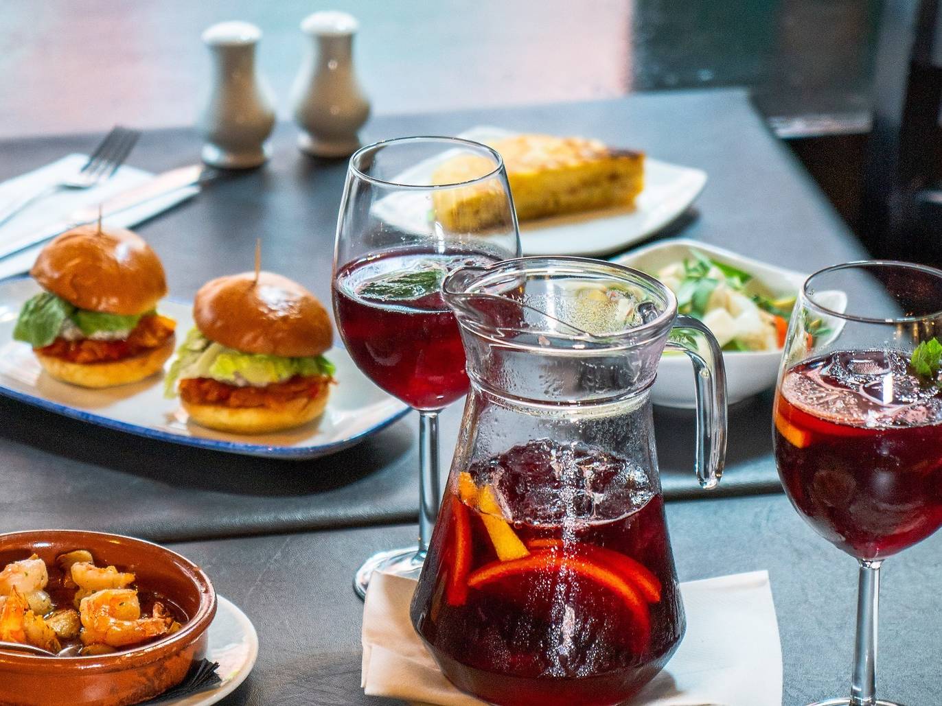 15 Best Bottomless Brunches In London For A Boozy Time