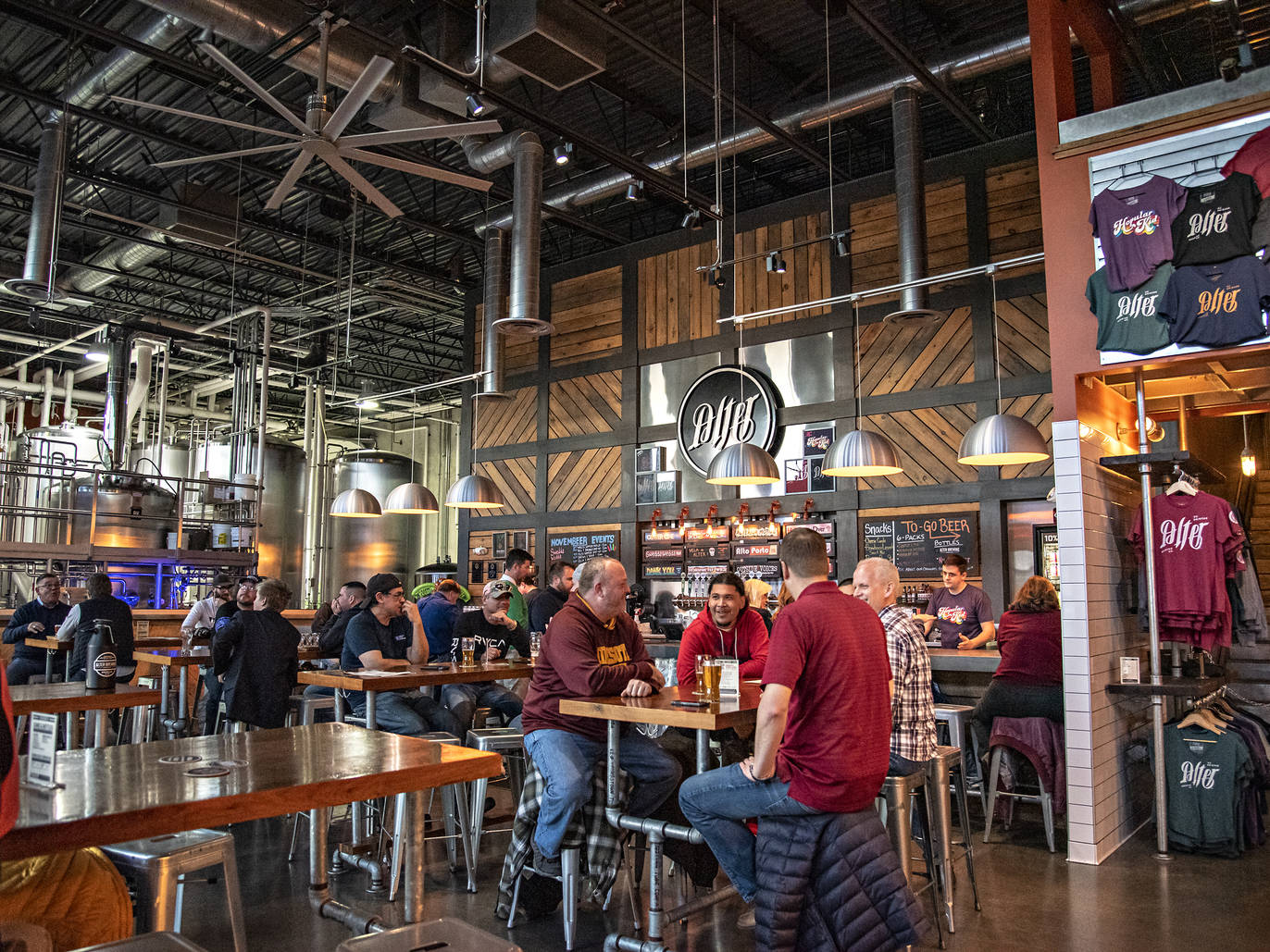 17 Suburban Chicago Breweries Where You Can Grab a Beer