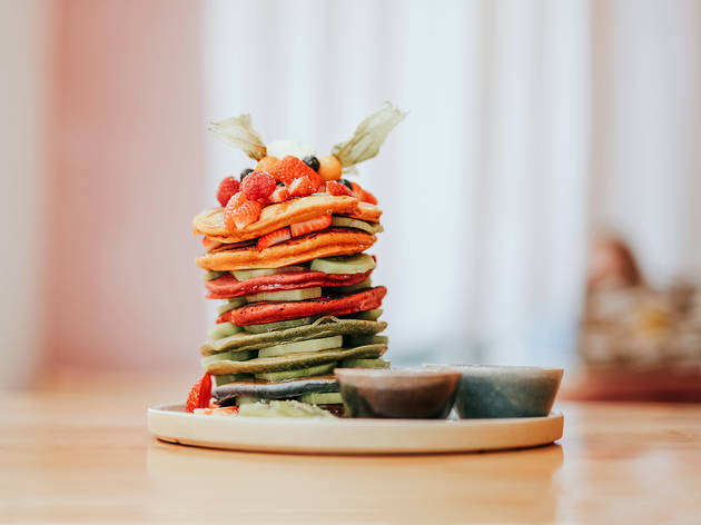 Yard of Greens – Rainbow Pancake Tower Restaurante, Yard of Greens, Rainbow Pancake Tower