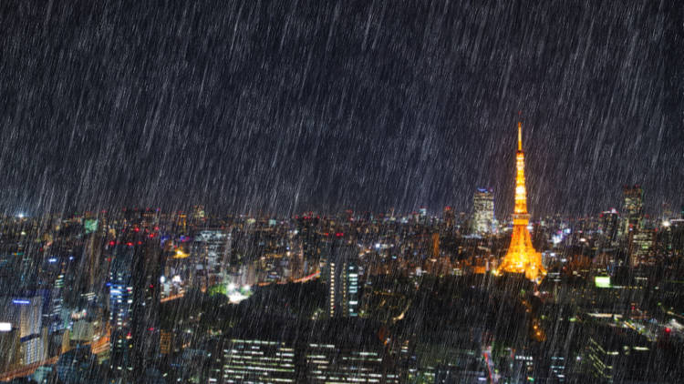 Tokyo Tower, raining in Tokyo