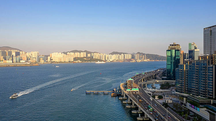 Central (Macau Ferry) to Siu Sai Wan (Bus 788) 