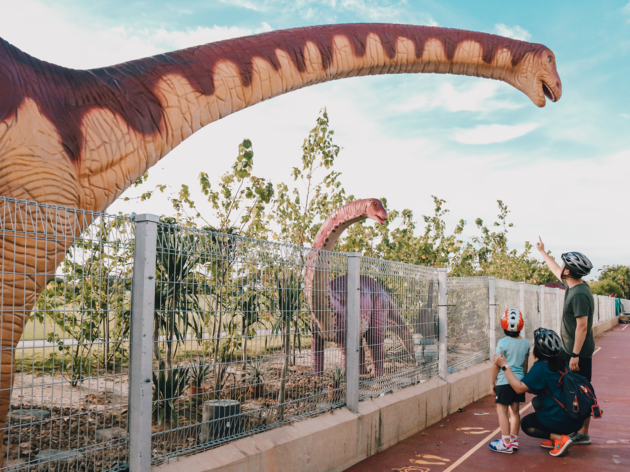 Changi Airport Connector, Changi Jurassic Mile