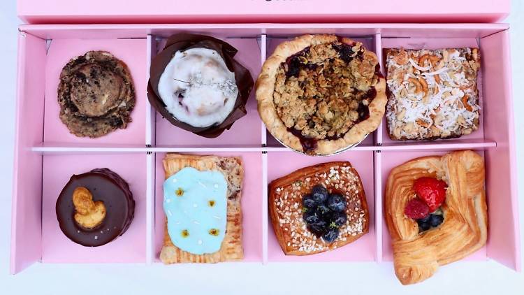 Off the Menu America's Sweetest celebrity bake sale