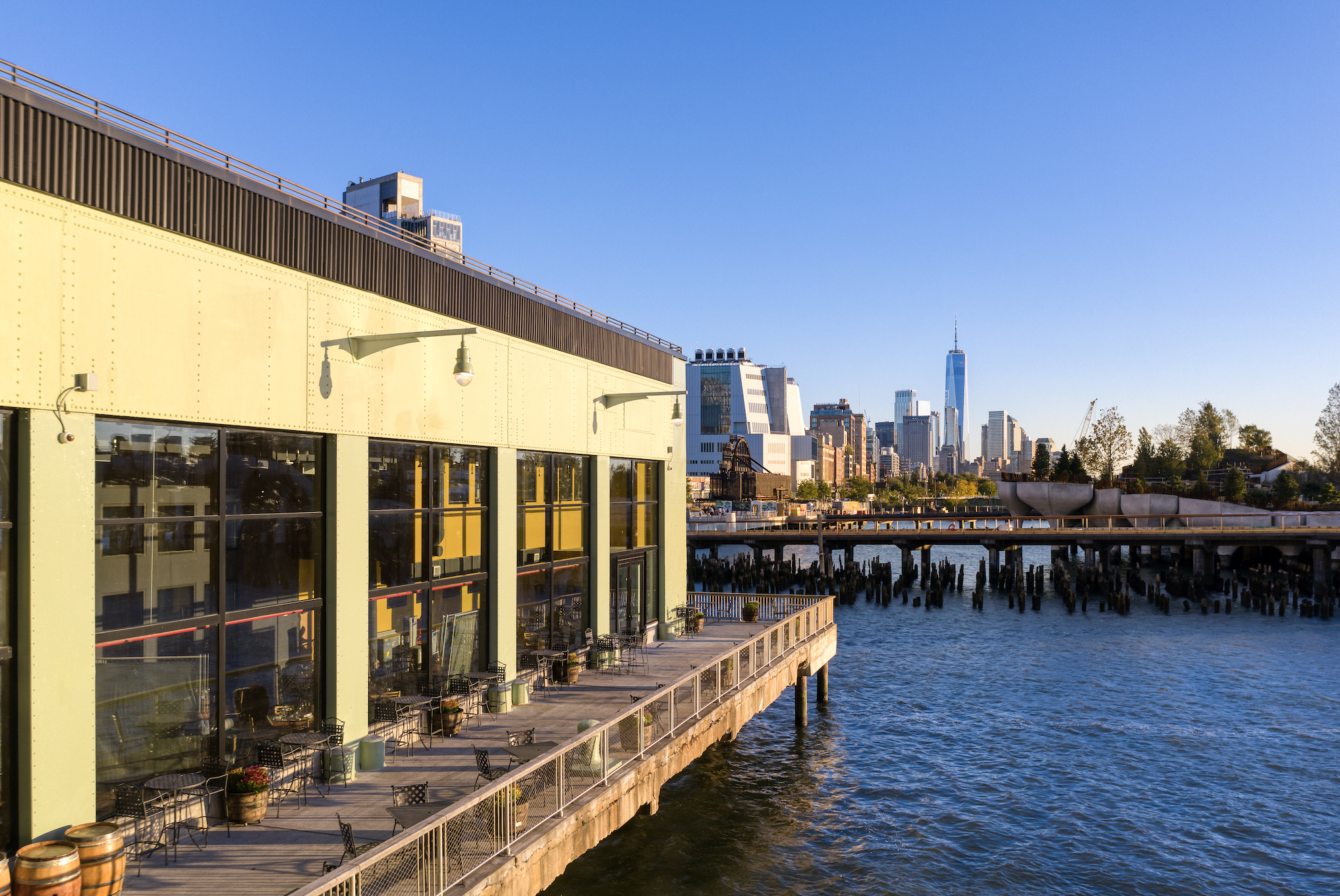 Nyc S Largest Wine Bar Opens On The Hudson River At Pier 57