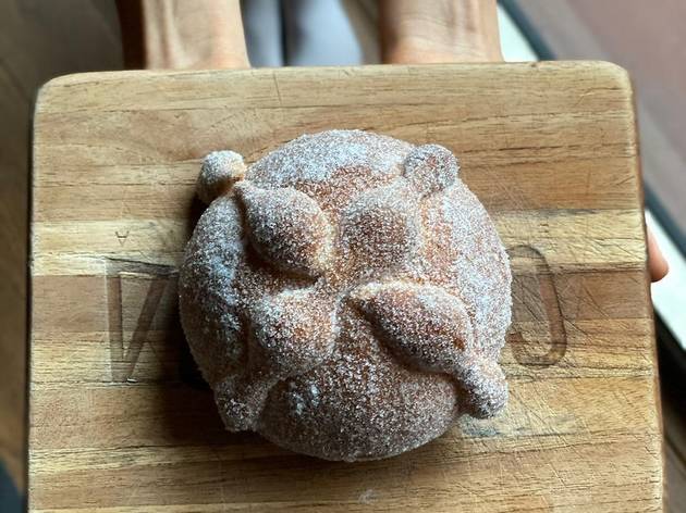 Pan de muerto vegano, Costra Pan de muerto vegano, Costra