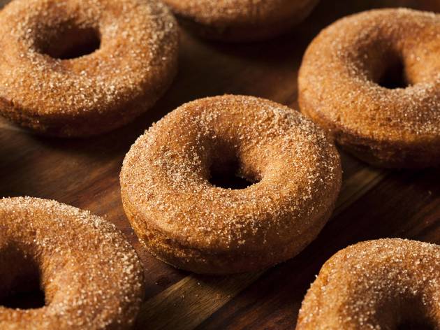 apple cider donuts