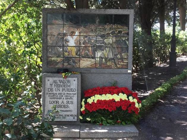 Fusilamientos 3 de mayo. Cementerio de la Florida Fusilamientos 3 de mayo. Cementerio de la Florida