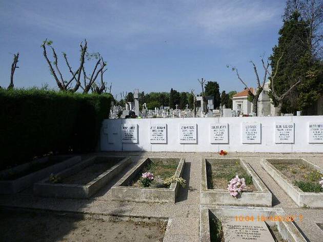 Mausoleo de la Legión Condor Cementerio de la Almudena Mausoleo de la Legión Condor Cementerio de la Almudena