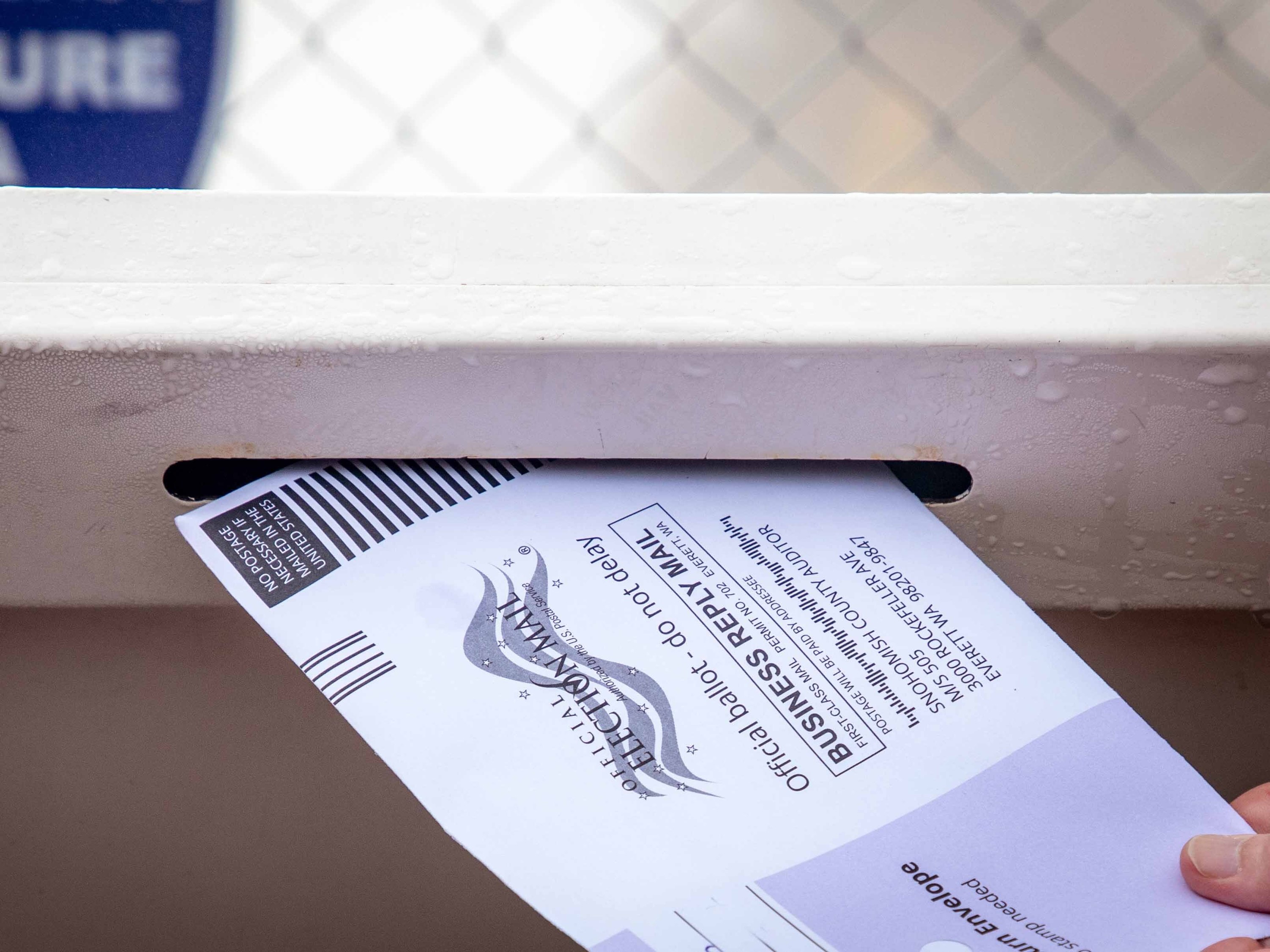 Here's where to find a ballot dropoff box in Chicago
