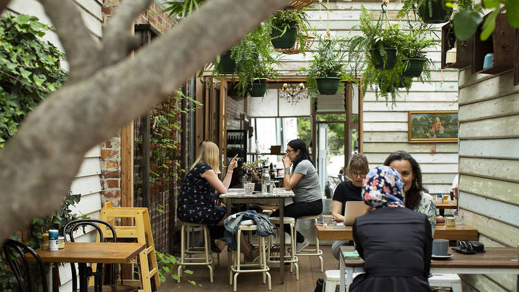 Fig and Walnut Seddon outdoor seating