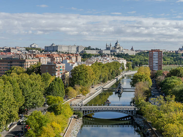 Recorrer la ciudad en bici Recorrer la ciudad en bici