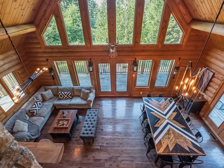 The 25 Best Chalet Airbnbs Near Montreal For Winter Getaways