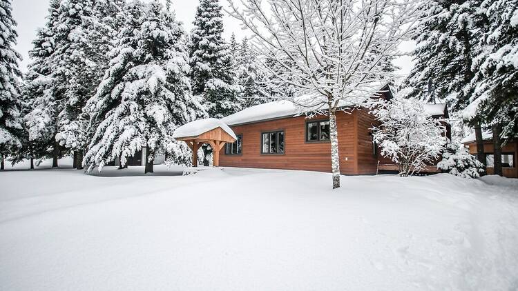 Hideaway Chalet in Saint-Émile-de-Suffolk, Québec