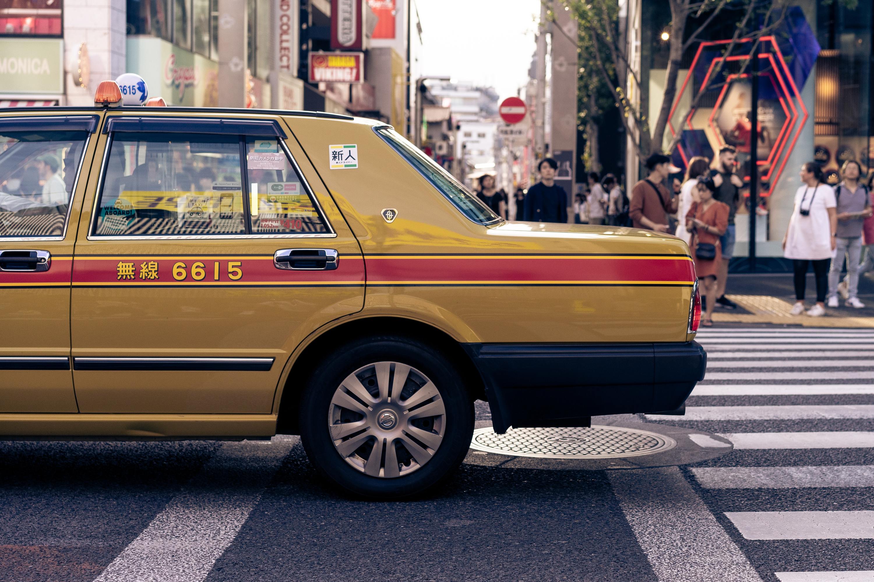 都内のタクシー マスク未着用者への乗車拒否が可能に