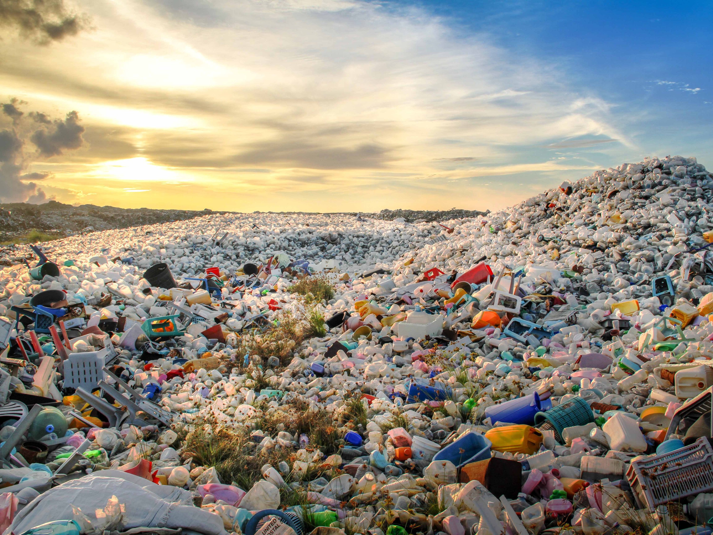 アメリカのプラスチックごみ排出 これまでの5倍で世界最大