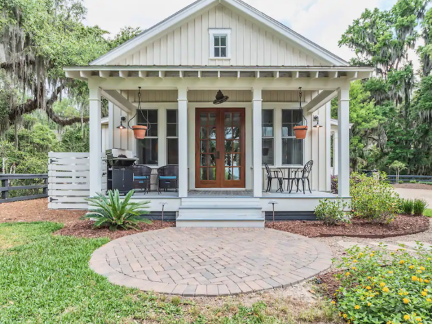 Warm weather Airbnbs Warm weather Airbnbs
