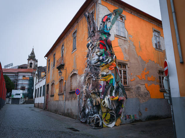 Bordalo II no Cais de Gaia Bordalo II no Cais de Gaia