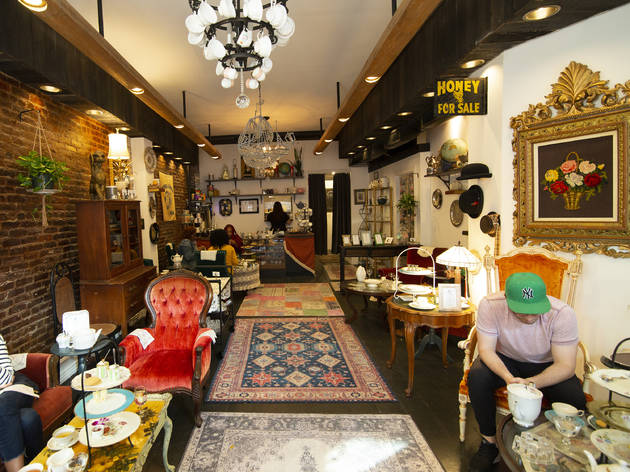 Brooklyn High Low tea room