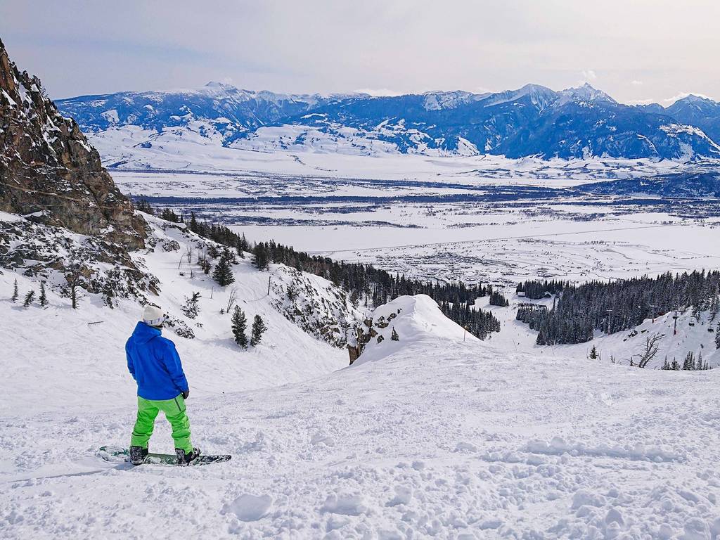 20 Best Places to Snowboard in the U.S.