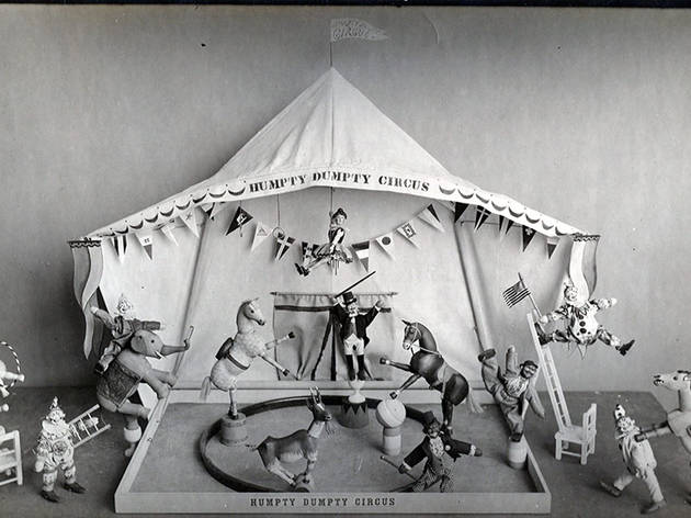 The Humpty Dumpty Circus The Humpty Dumpty Circus, la primera película en stop motion