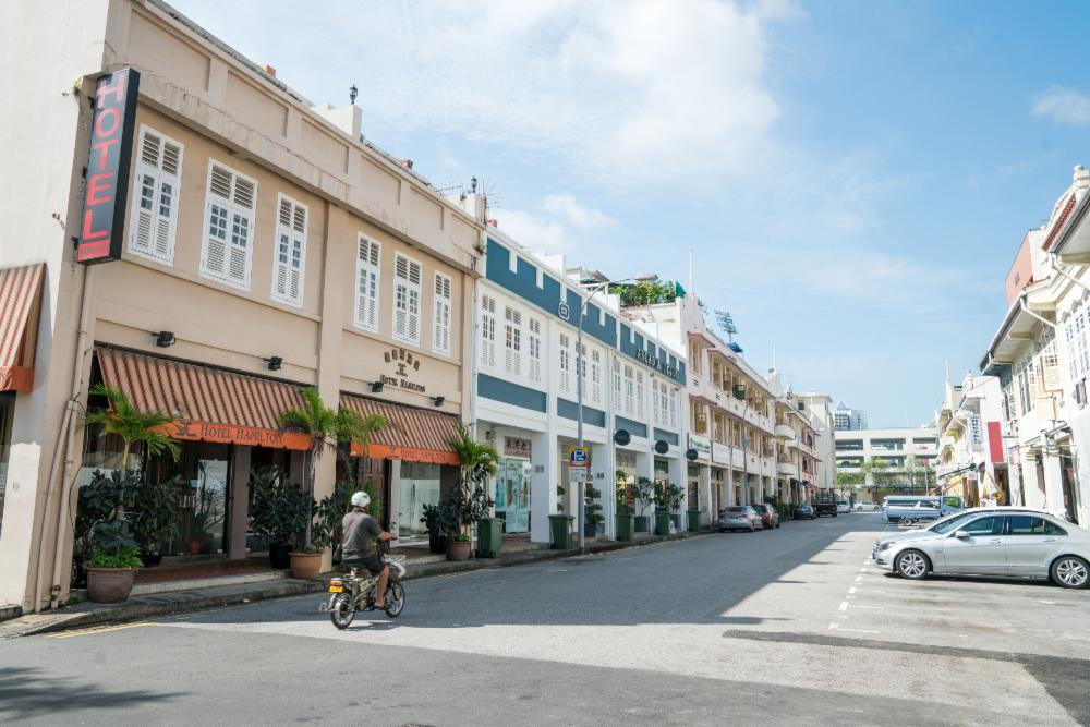 jalan besar tour