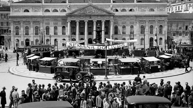 Feira do Livro, Rossio, O Pátio das Antigas