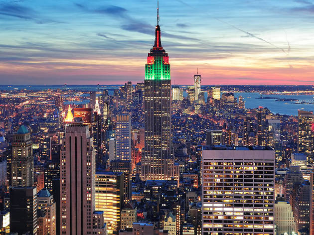 The Empire State Building is putting on a musical light show for the holidays The Empire State Building is putting on a musical light show for the holidays