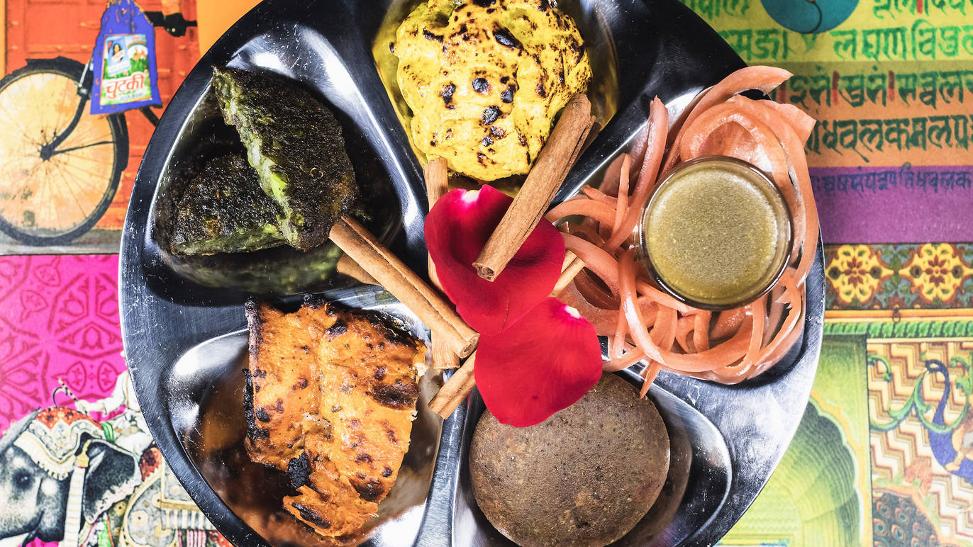 14-best-indian-restaurants-in-chicago-for-curry-samosas-and-naan