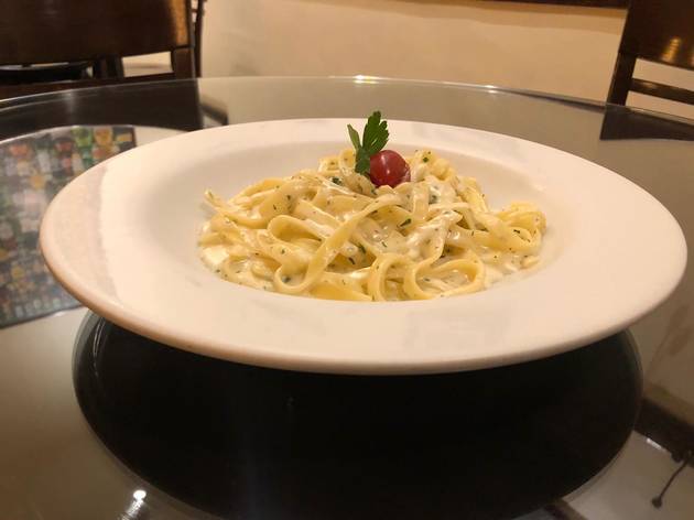 Pasta Alfredo, Dolce Amore Pasta Alfredo, Dolce Amore