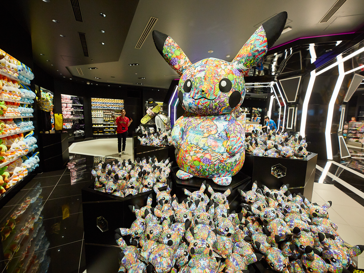 JAPAN TRAVEL  Visiting a Pokémon Center in Kyoto Japan 🇯🇵 