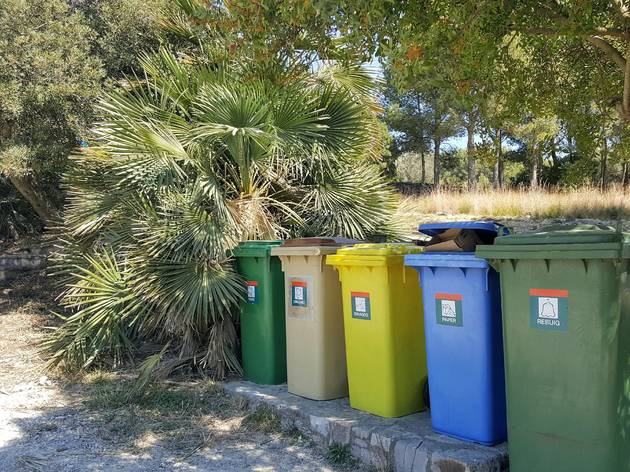 Contenidors per a reciclar la brossa Contenidors per a reciclar la brossa