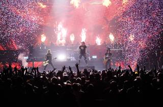 Guns N Roses Melbourne Cricket Ground Mcg Music In Melbourne