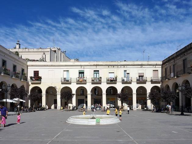 Plaça de Masadas Plaça de Masadas