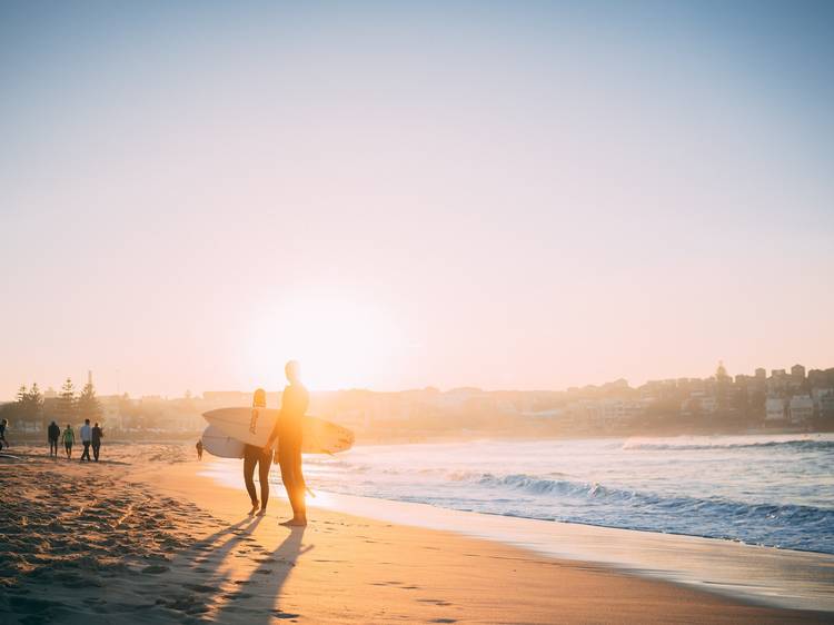 Learn to surf at Bondi