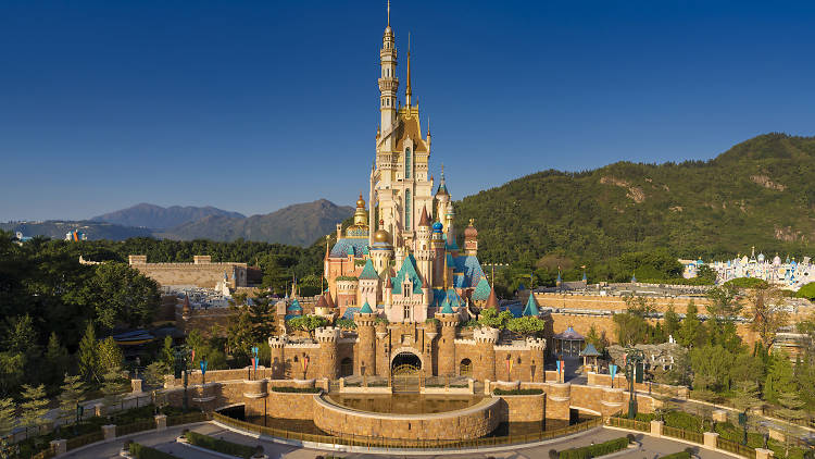 香港迪士尼樂園打卡位：迪士尼奇妙夢想城堡